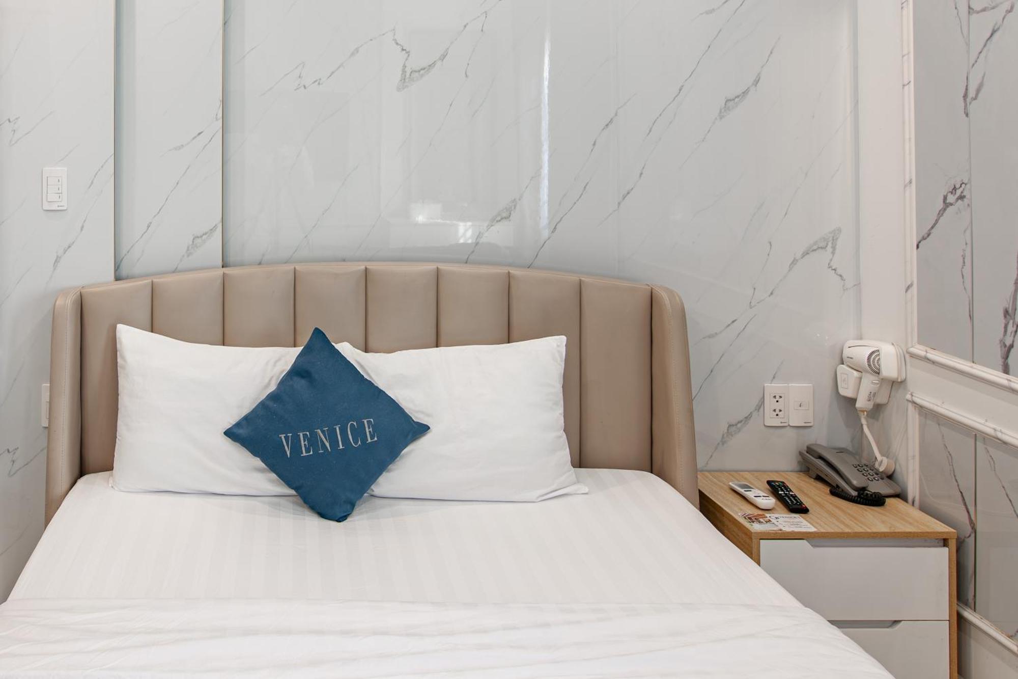 Venice 1 Hotel Ho Chi Minh City Bagian luar foto